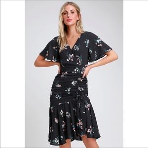 Lulu’s Sherwood Navy Blue Floral Ruched Midi Dress